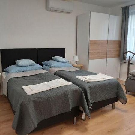 Kis Haz Apartman Szigetvar Ngoại thất bức ảnh